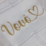 Toalha de mão bordada personalizada